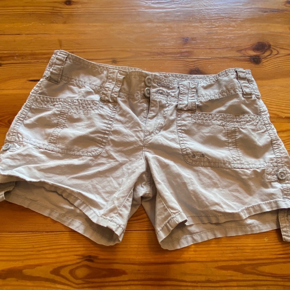 Hollister